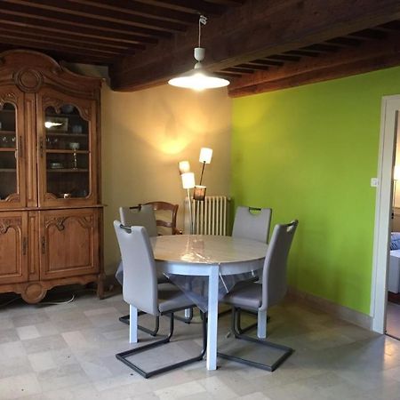 L' Huis-Au-Tilleul Quarré-les-Tombes Екстериор снимка