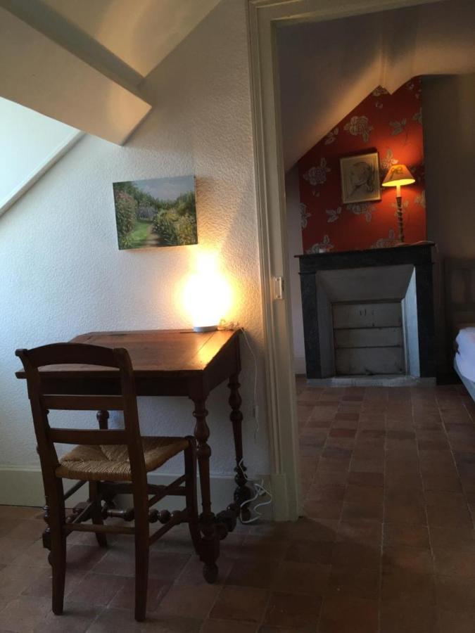 L' Huis-Au-Tilleul Quarré-les-Tombes Екстериор снимка